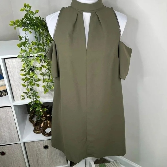 TOPSHOP Dark Green Keyhole Cold Shoulder A Line Dress Size 6 - Picture 3 of 11